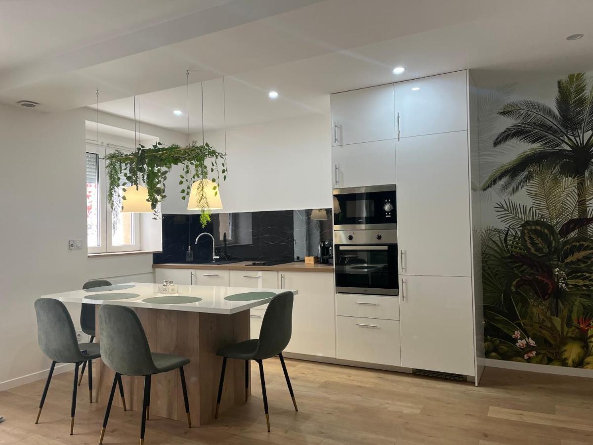 Appartement Luxe Jaune Saint-Etienne  Buitenkant foto