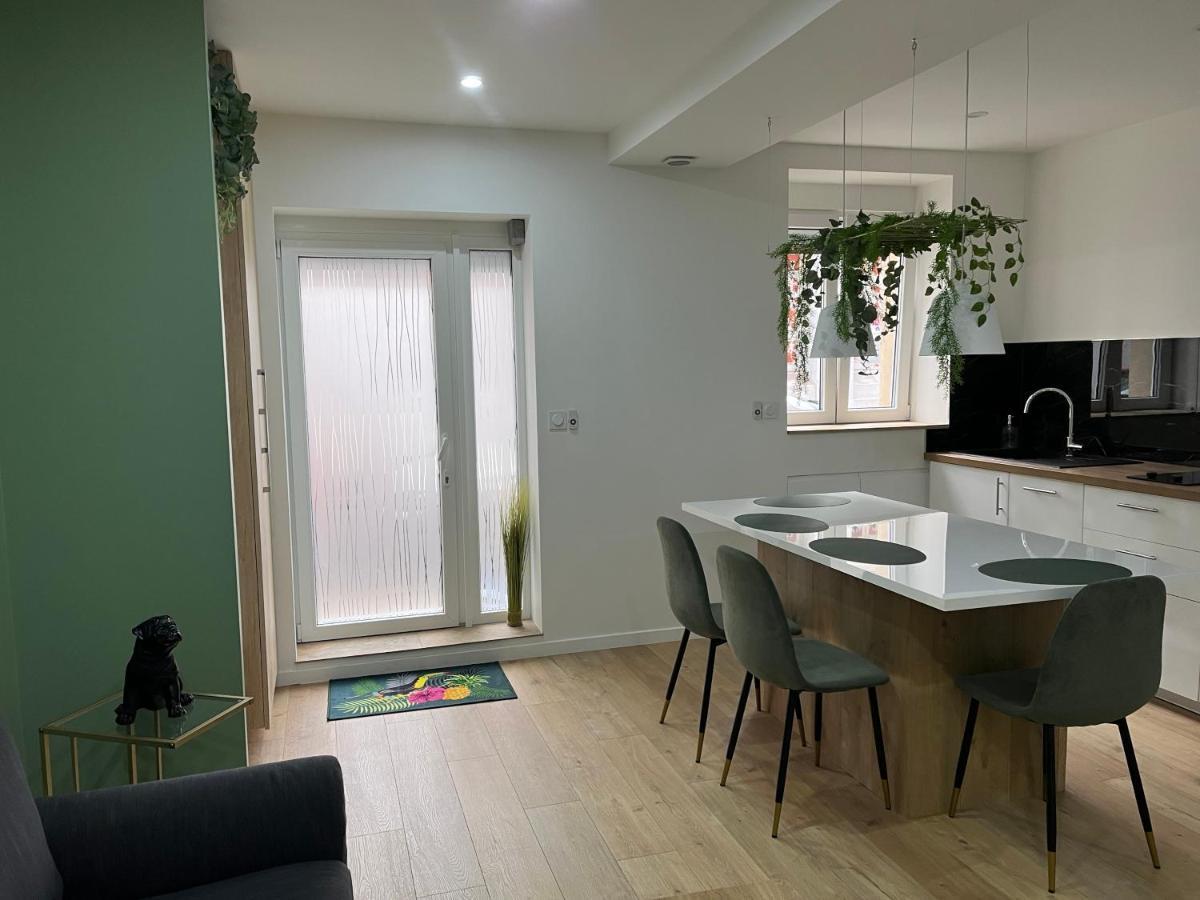 Appartement Luxe Jaune Saint-Etienne  Buitenkant foto