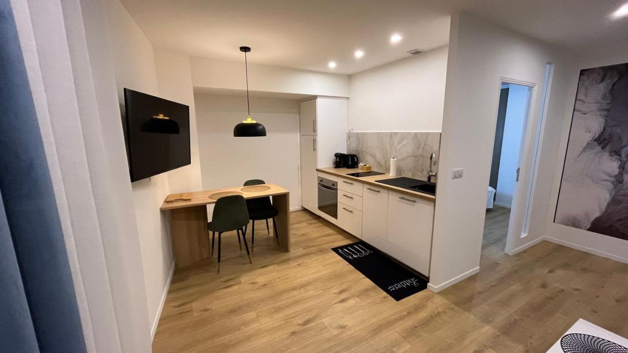 Appartement Luxe Jaune Saint-Etienne  Buitenkant foto